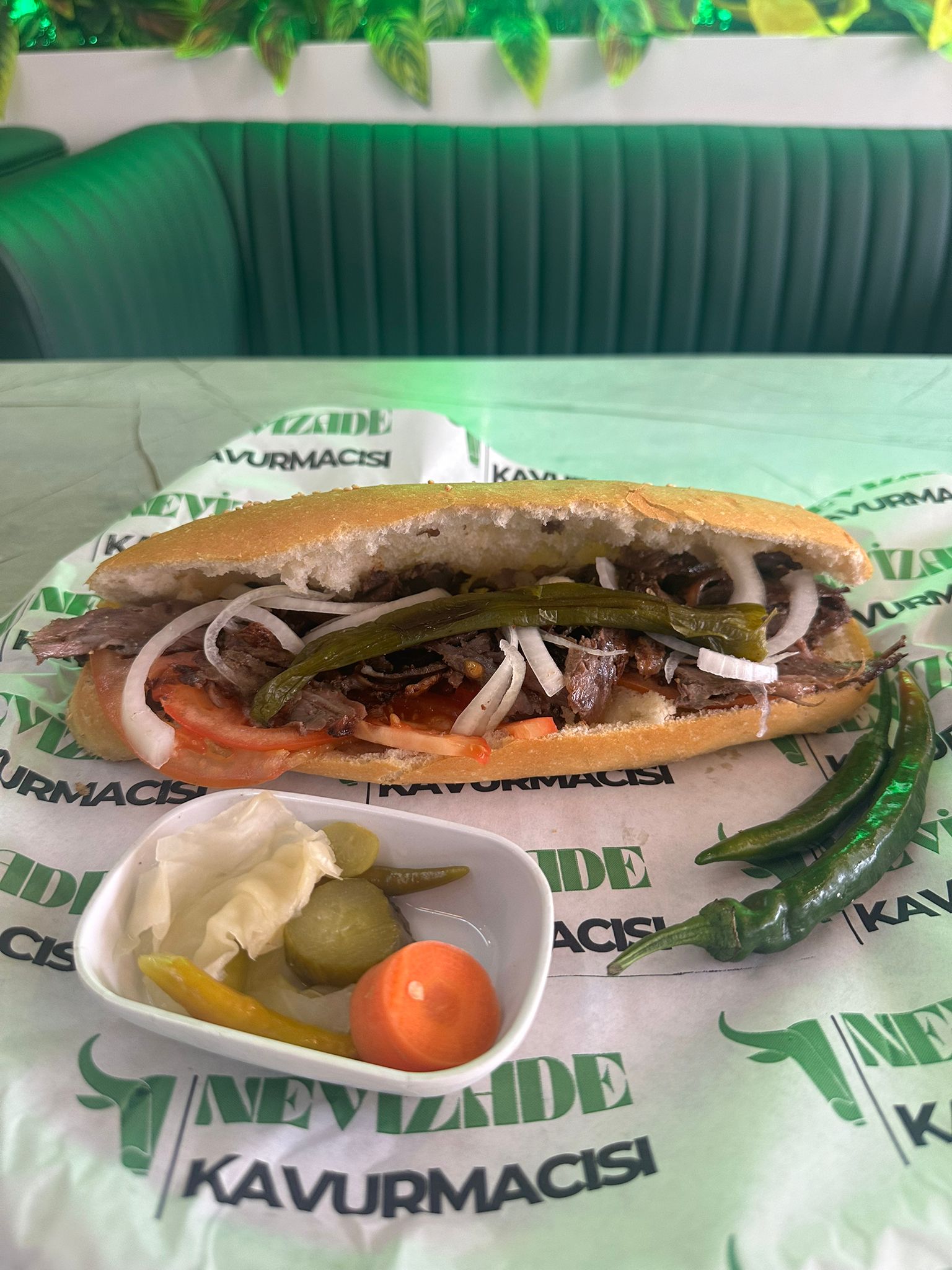 100 gr Ekmek Arası Et Döner